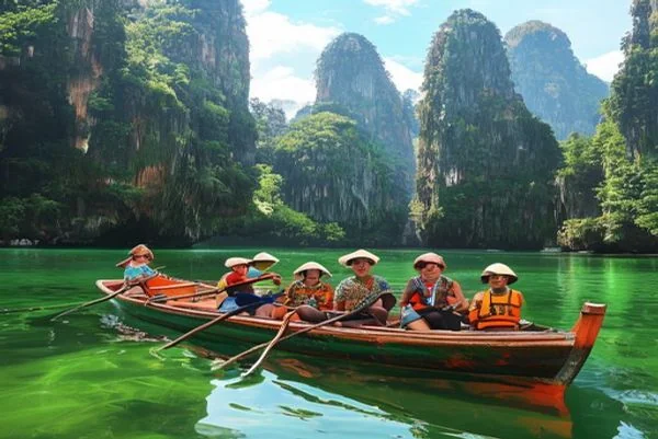 Mức phí bảo hiểm du lịch nội địa như thế nào?