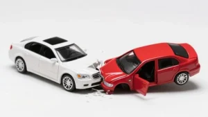 Nên mua bảo hiểm ô tô bắt buộc ở đâu?