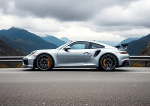 Bảo hiểm xe ô tô Porsche 911 Turbo